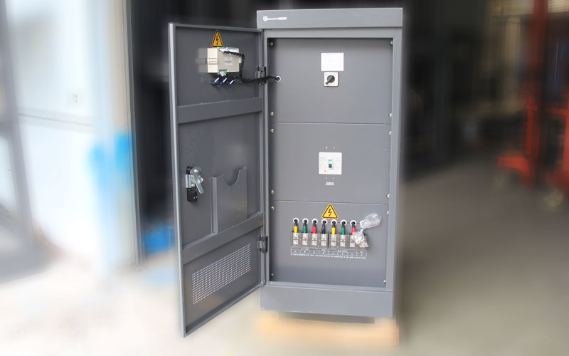 SBW大功率補(bǔ)償式電力穩(wěn)壓器100kva內(nèi)部圖 SBW大功率補(bǔ)償式電力穩(wěn)壓器100kva內(nèi)部圖